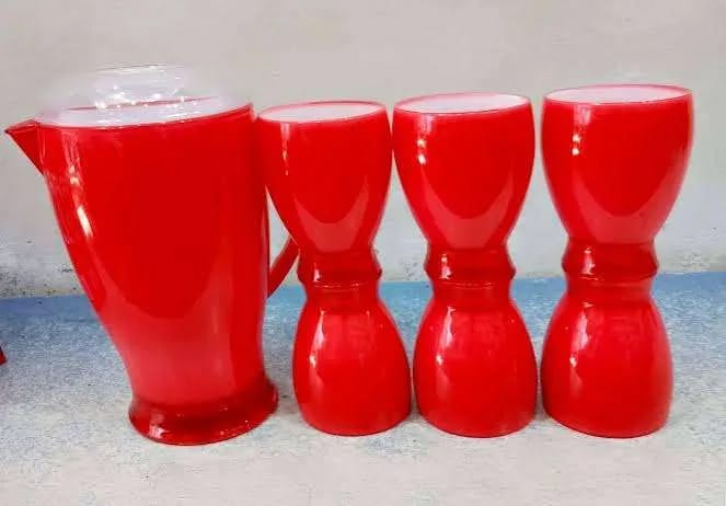 PACk 7 water Glass and jug set in acrelic plastic